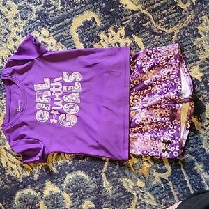 Under Armor 2 piece shorts set size 4